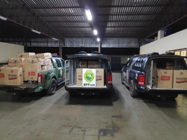 Imagens do contrabando apreendido. (Fotos: BPFron)