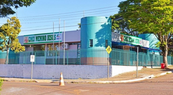 PARANÁ Prefeito de Anahy vende carro oficial para reforma do Cmei Menino Jesus A instituição foi totalmente remodelada e deve ser entregue oficialmente à população no próximo dia 30 de agosto...  Publicado em 08/08/2019 ÀS 08:52 Por Ricardo Oliveira Prefeito de Anahy vende carro oficial para reforma do Cmei Menino JesusAssessoria de Comunicação Anahy