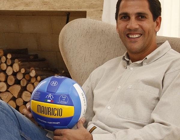 Mauricio Lima, um dos maiores levantadores do vôlei brasileiro, conta um pouco sobre sua trajetória no esporte, sobre suas experiências e história de sucesso (Foto: Divulgação )