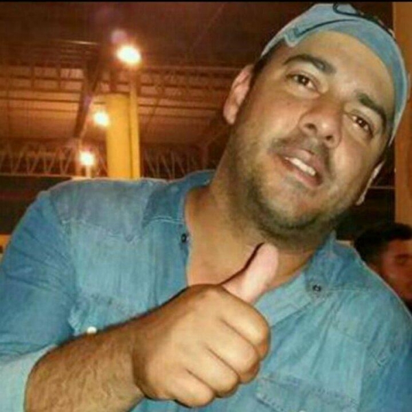 O Policial foi identificado como Clebier Gazola. (Foto: Rede Social)