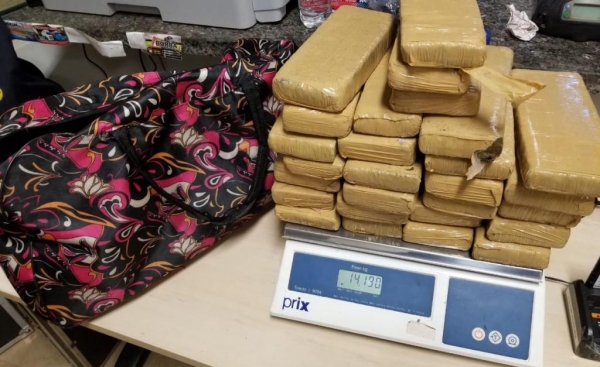 O destino da droga seria São Paulo. (Foto: PRF)