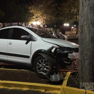 Acidente no centro da cidade. (Foto: Portal Nova Santa Rosa)
