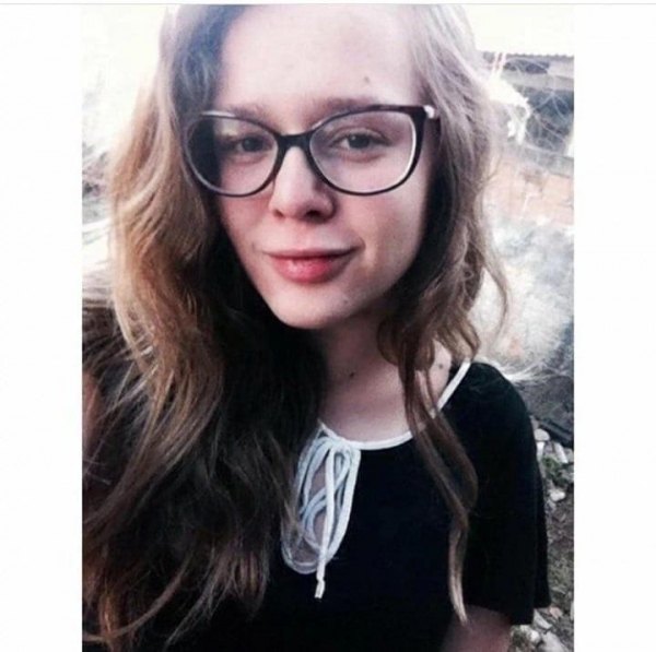 A jovem foi encontrada em uma chácara na RMC (Foto: Reprodução/Facebook)