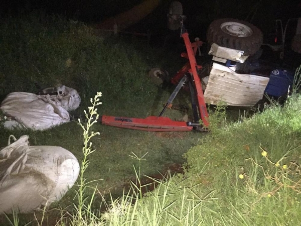 Homem morreu após acidente com o trator que dirigia — Foto: Polícia Civil/Divulgação