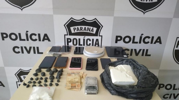Foi apreendido  aproximadamente 1 kg de cocaína cujo comércio na venda no varejo poderia render ao grupo mais de R$ 50.000,00.(Foto: Polícia Civil)