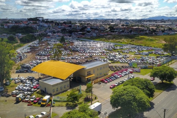 A isenção da taxa de R$ 27,66 vale a partir da segunda diária para veículos recolhidos após 19 de março — Foto: José Fernando Ogura/AEN