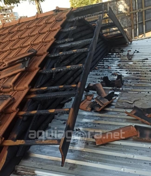 Incêndio foi no cruzamento entre as Ruas 7 de Setembro e Paraná (Foto: AquiAgora.net )