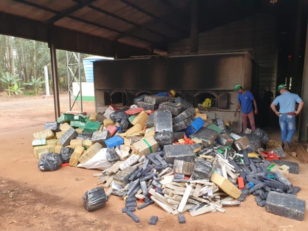 Fotos; Divulgação/Polícia Federal de Guaíra