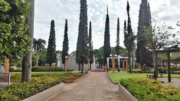 Praça da Bíblia em Nova Santa Rosa. (Foto: Arquivo Portal)