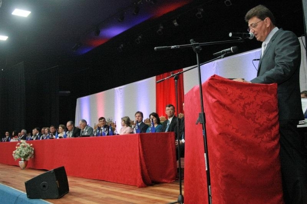 Posse das eleições 2016. (Foto: Portal Nova Santa Rosa)