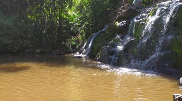 Jovem se afogou em cachoeira de Matelândia — Foto: Polícia Militar/Divulgação