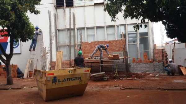 Reforma da sede própria do Legislativo de Palotina deve ser concluída em abril (Foto: Assessoria/Câmara)