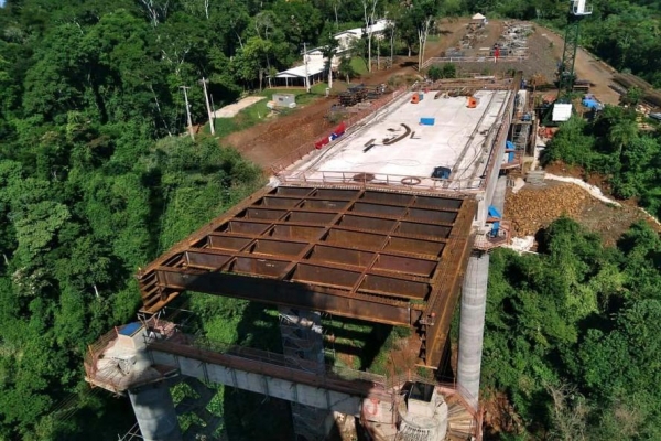 Obra da nova ponte entre Brasil e Paraguai alcança 49% de execução. Foto: Valtemir de Souza/Itaipu