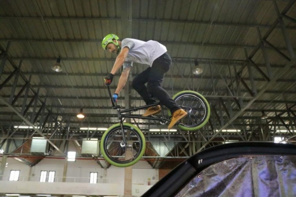 O Showtime BMX são manobras radicais de bicicletas. Foto: Divulgação