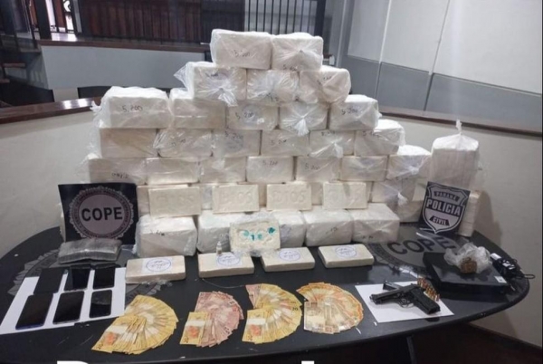 Droga estava dividida em 245 tabletes. — Foto: Divulgação/PCPR