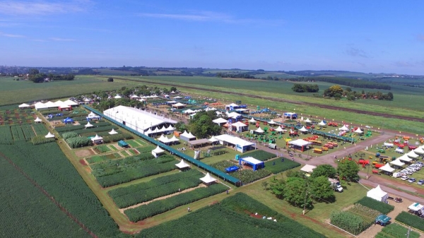 Depois de 1 ano sem o evento presencial, está sendo preparado toda infraestrutura para receber os milhares de visitantes. (Fotos: Assessoria/Copagril)