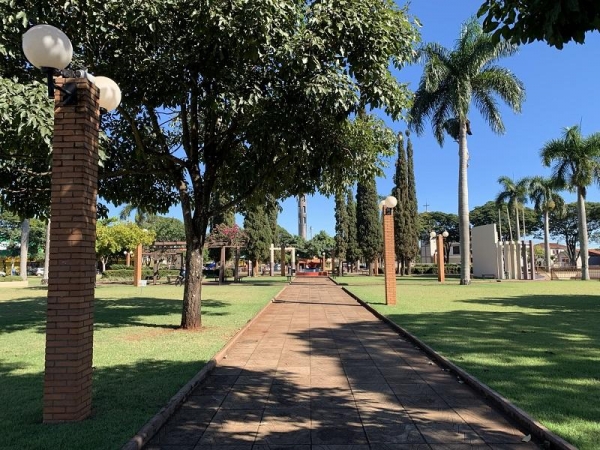Praça da Bíblia em Nova Santa Rosa.(Foto: Portal Nova Santa Rosa)