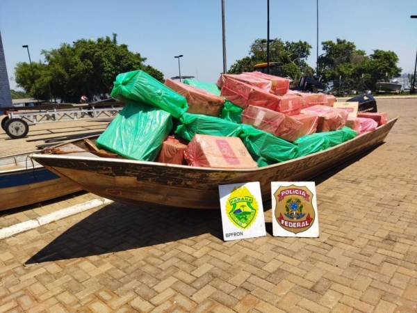 Grande quantidade de cigarros foram apreendidas. (Fotos: BPFron)