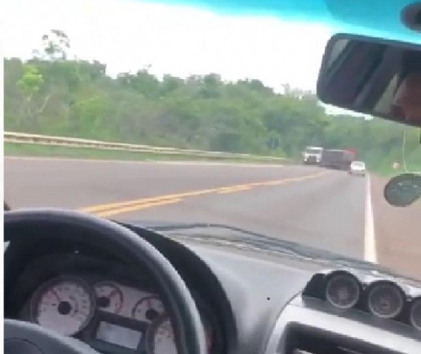 O condutor já havia sido autuado por dirigir sob influência de álcool em 2012.(Foto: PRF)