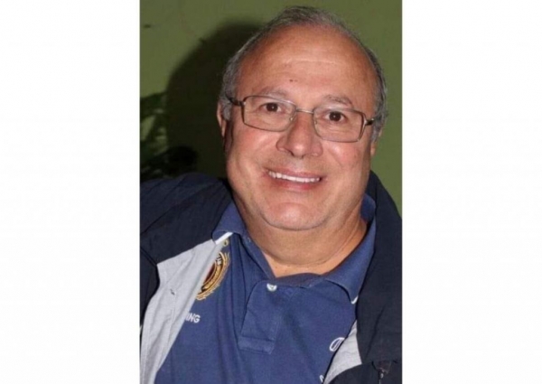 Douglas passou um longo período internado tentado se recuperar da doença e vinha lutando contra as sequelas.(Foto: Arquivo familiar)