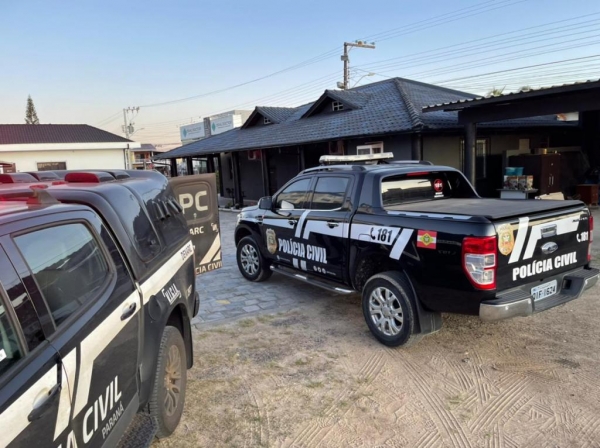 Os entorpecentes eram carregados em meio a cargas lícitas, visando dificultar a ação policial. Foto: PCPR