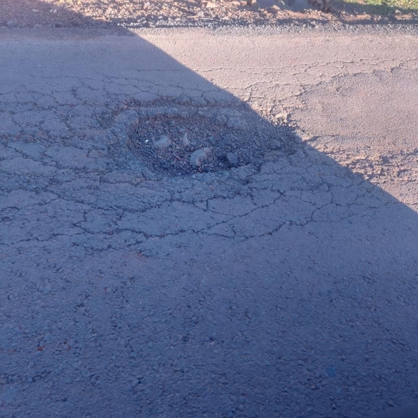 O buraco pode causar acidentes. Foto: Divulgação