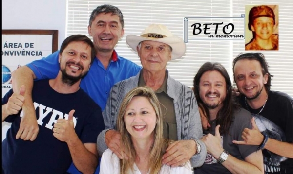 Jandir Giron com os filhos Gilson André, Paulo Giberto, Rosane Marlise, Carlos Alberto, Giovani Marcos e Beto (in memorian) |Foto: Arquivo pessoal|
