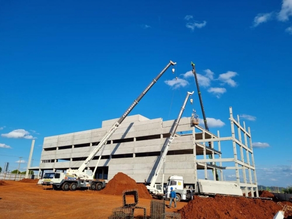 Avançam as obras do Hospital da Unimed .Foto: Assessoria