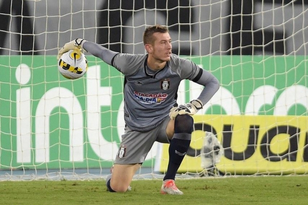 Luverdense fecha contratação de goleiro que jogou Brasileiro Série D pelo Gato Preto para disputar a Copa FMF - O seu portal de esportes! Leia mais: https://futebolinterativo.net.br/noticia/1067/luverdense-fecha-contratacao-de-goleiro-que-jogou-brasileiro-serie-d-pelo-gato-preto-para-disputar-a.html