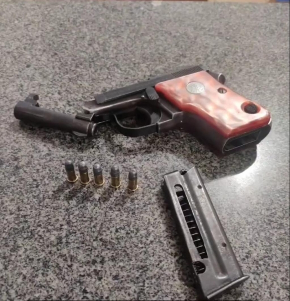 Arma apreendida pela PM. Foto: Portal Nova Santa Rosa.