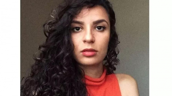 Naiara Paula da Conceição Silva, 29 anos, foi morta por estrangulamento no Santa Cândida, em Curitiba. Foto: Arquivo pessoal.