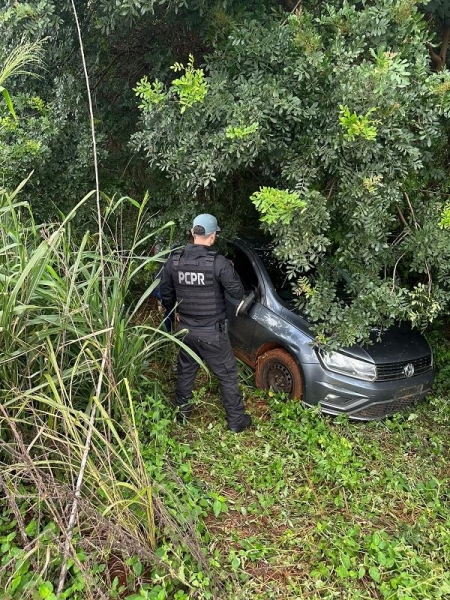 Carro do trabalhador localizado pela polícia. Foto: Divulgação.