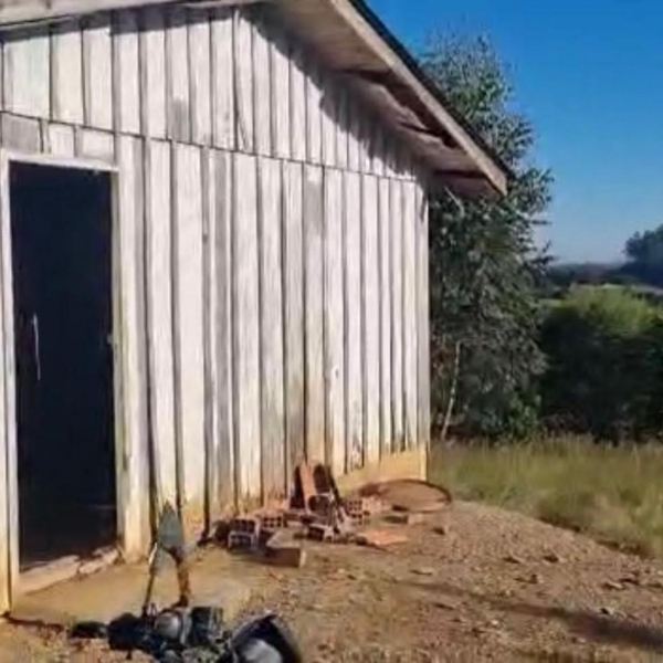 Local onde ocorreu um dos crimes — Foto: Polícia Civil