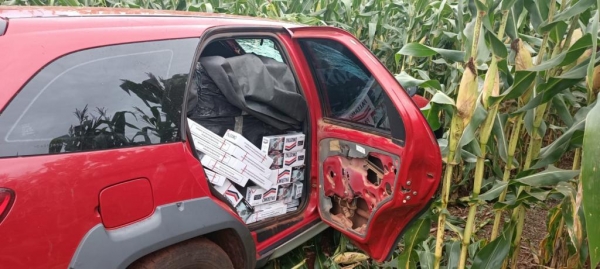 Veículo abandonado. Fotos: Portal Nova Santa Rosa.