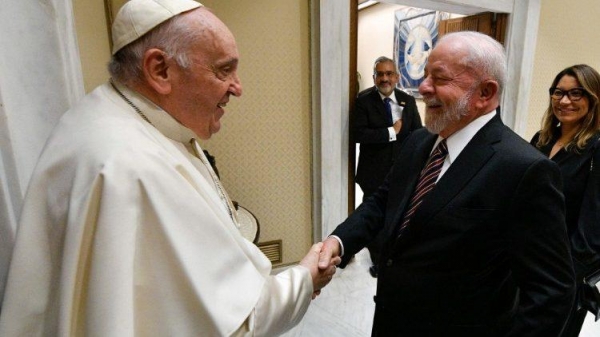 Papa Francisco recebe o presidente brasileiro Luiz Inácio Lula da Silva  (Vatican Media)