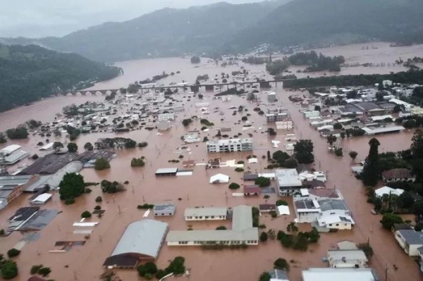 No início do mês de maio, Muçum viu o Taquari alcançar 25m88cm, destruindo 80% da zona urbana e provocando deslizamentos em cadeia. Bruno Zilio / Arquivo Pessoal