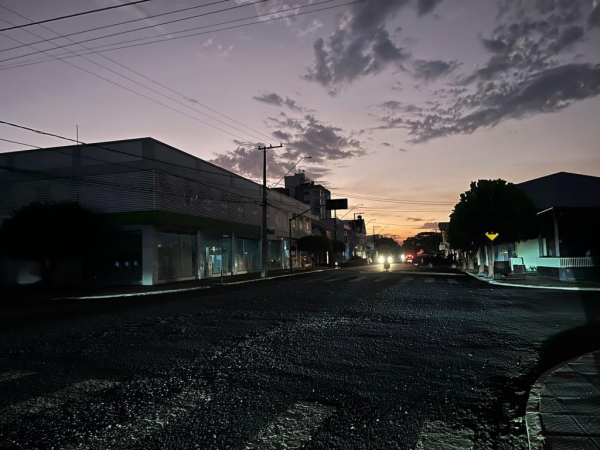 Centro de Nova Santa Rosa durante o apagão. Foto: Portal Nova Santa Rosa.