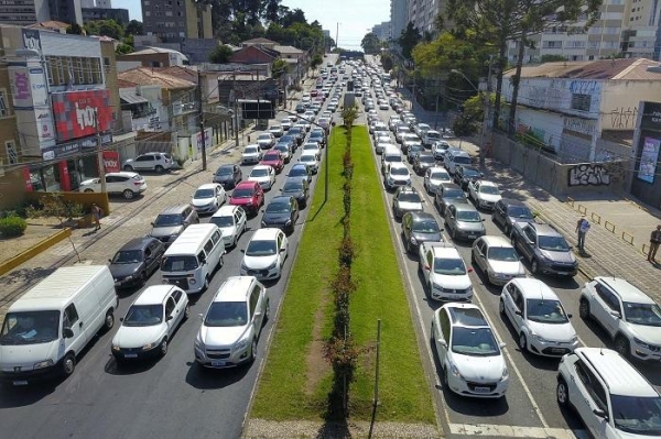 Paraná decide não incluir cobrança do novo DPVAT no IPVA e licenciamento de 2025 Foto: José Fernando Ogura/Arquivo AEN