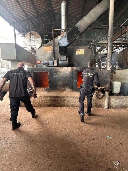 Foto: Polícia Federal em Guaíra.