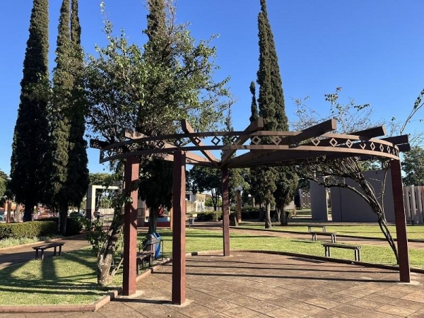 Praça da Bíblia em Nova Santa Rosa. Foto: Portal Nova Santa Rosa.