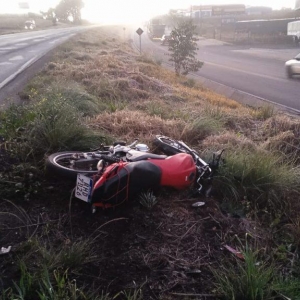 Foto: Zezinho Variedades - Acidente na manhã desta quarta-feira (30)