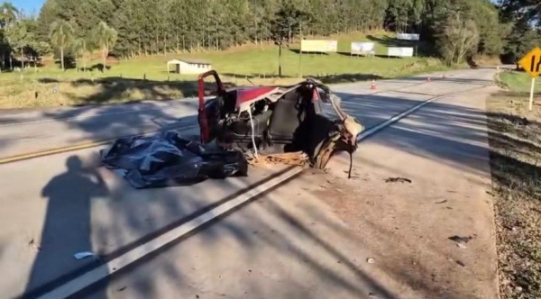 A colisão envolveu um Fiat/Palio, com placas de Pato Branco, e um Audi, com placas de Clevelândia.