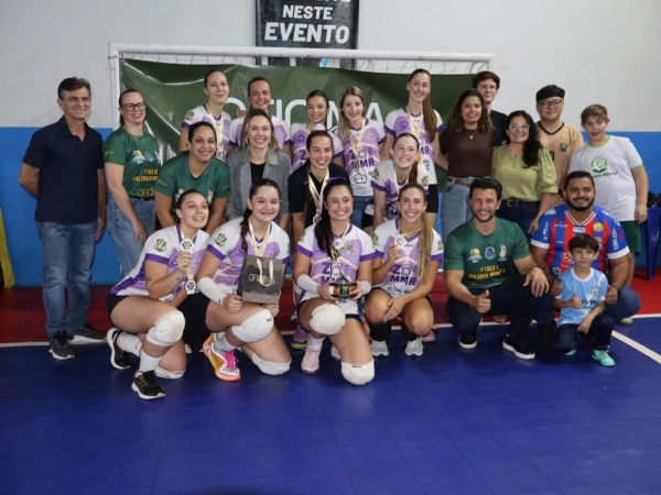 No Feminino Adulto, a equipe Atlética Feroz foi campeã. Foto: Assessoria.
