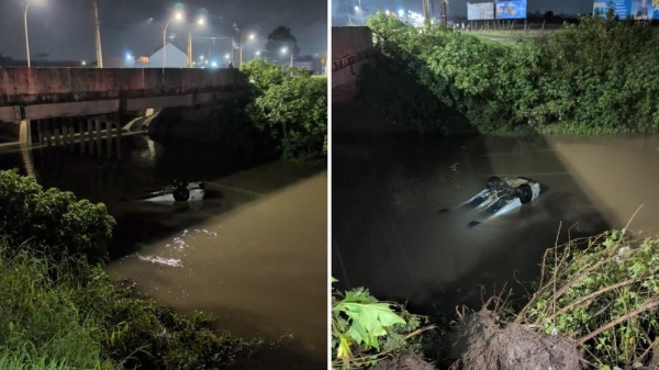 Carro caiu no no Rio Palmital, em Pinhais (PR) — Foto: Corpo de Bombeiros